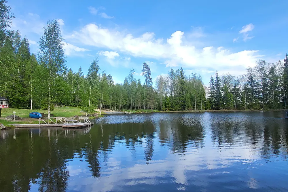 Lake in front of Polaria cottage