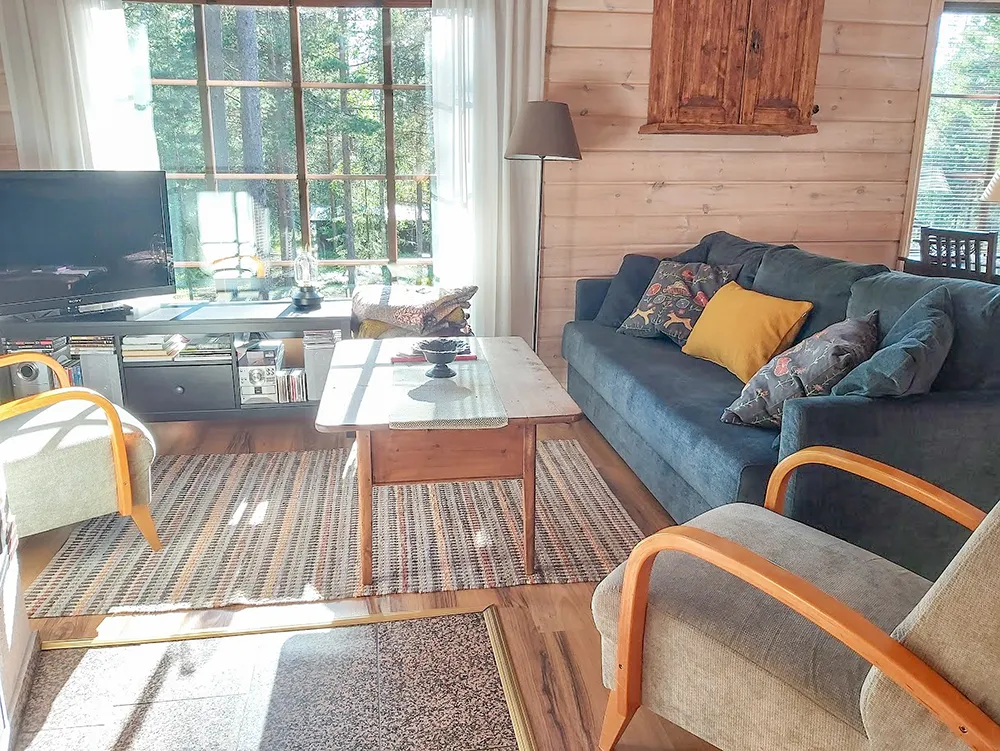 Lovely living room in Pyhänkarhu 1 cabin, Pyhä ski resort, Lapland