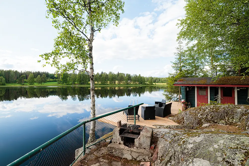 Lakeside terrace at Taikasaari