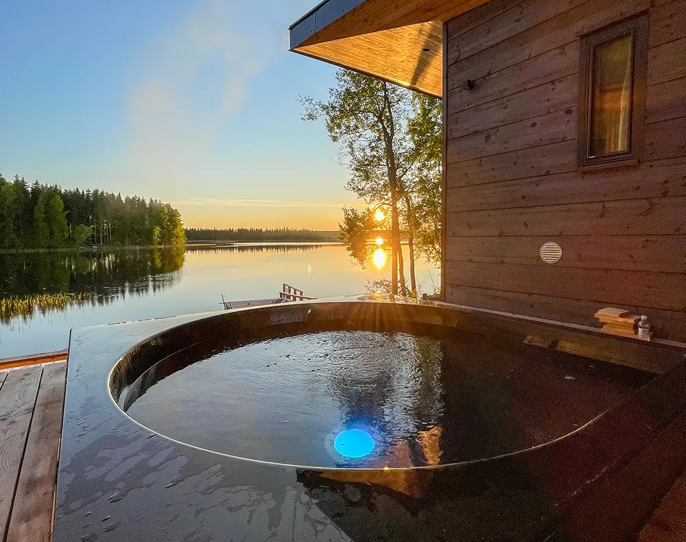 Hot tub at Wisaranta, Hartola